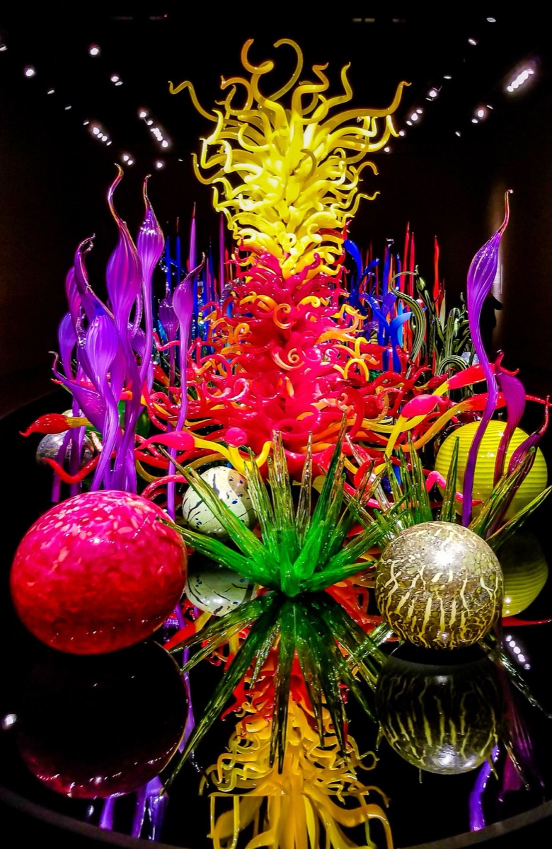 Dale Chihuly — artwork